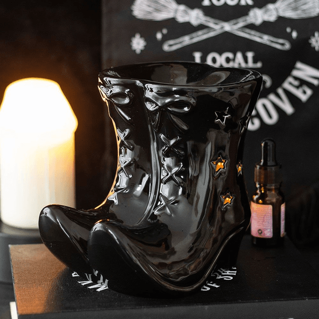 Brûleur à huile Bottes de sorcière noires