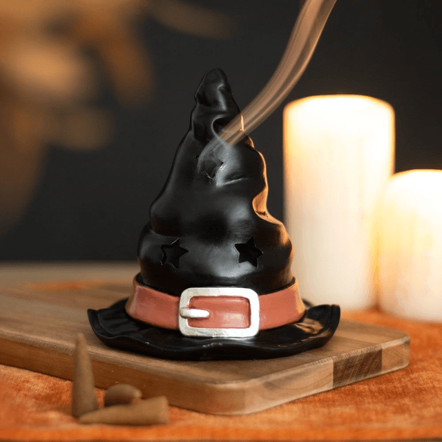 Brûleur d&#039;encens chapeau de sorcière.
